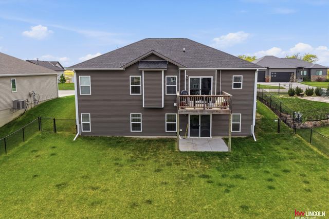 7420 N 49 Street, Lincoln, NE 68514