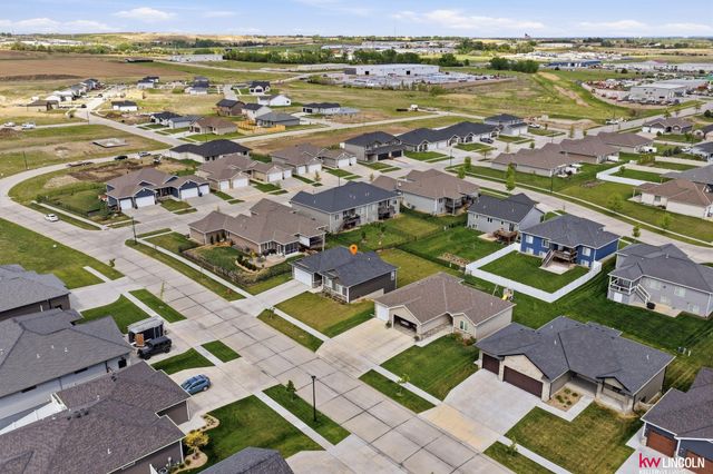 7420 N 49 Street, Lincoln, NE 68514