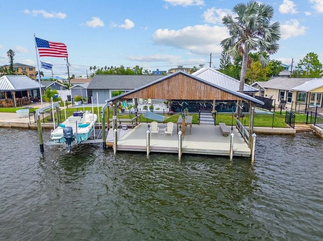 3422 W SHELL POINT ROAD, Ruskin, FL 33570