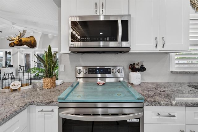 3422 W SHELL POINT ROAD, Ruskin, FL 33570