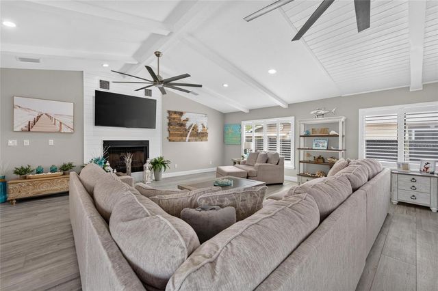 3422 W SHELL POINT ROAD, Ruskin, FL 33570