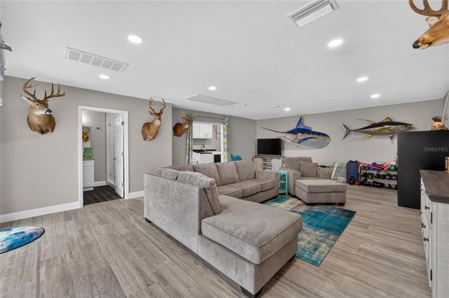 3422 W SHELL POINT ROAD, Ruskin, FL 33570