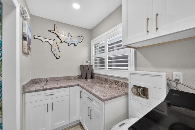 3422 W SHELL POINT ROAD, Ruskin, FL 33570