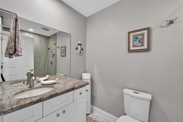 3422 W SHELL POINT ROAD, Ruskin, FL 33570