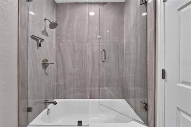 3422 W SHELL POINT ROAD, Ruskin, FL 33570