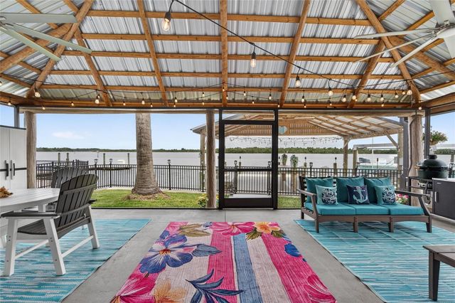 3422 W SHELL POINT ROAD, Ruskin, FL 33570