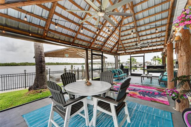 3422 W SHELL POINT ROAD, Ruskin, FL 33570