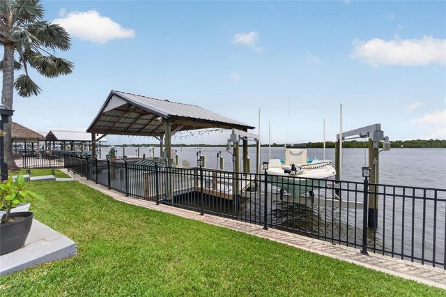 3422 W SHELL POINT ROAD, Ruskin, FL 33570