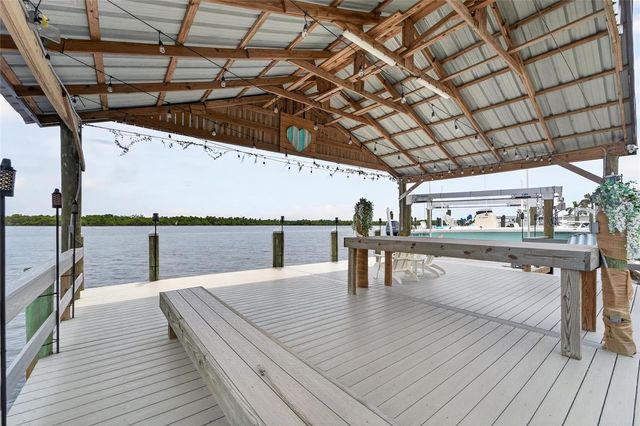 3422 W SHELL POINT ROAD, Ruskin, FL 33570