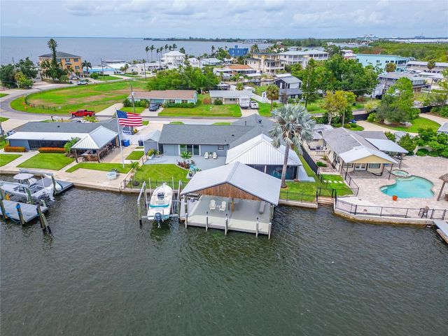 3422 W SHELL POINT ROAD, Ruskin, FL 33570