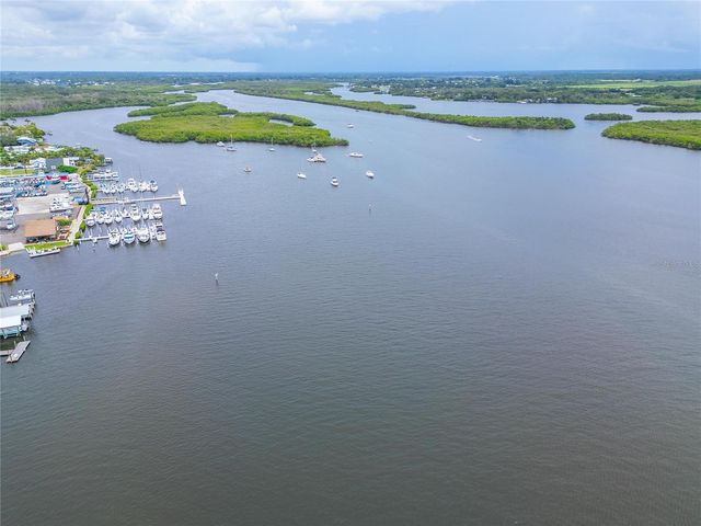 3422 W SHELL POINT ROAD, Ruskin, FL 33570