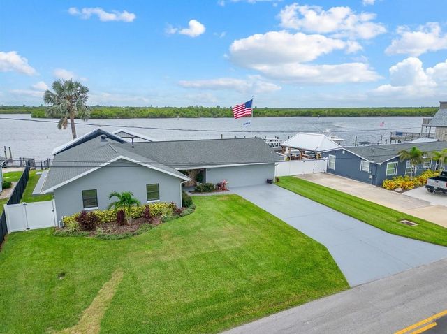 3422 W SHELL POINT ROAD, Ruskin, FL 33570