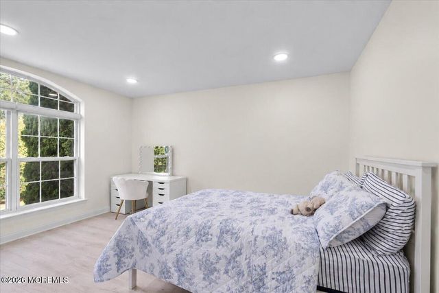 13 Cottonwood Drive, Jackson, NJ 08527