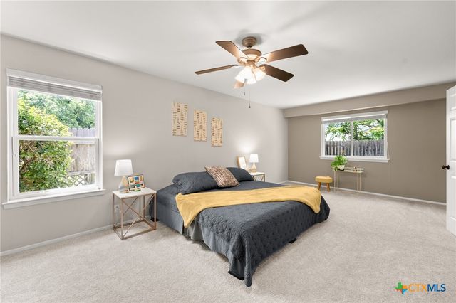 8914 Sparkling Creek Drive, Austin, TX 78729