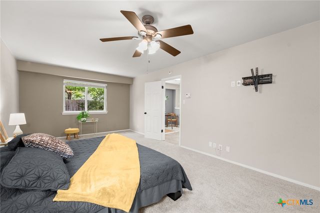 8914 Sparkling Creek Drive, Austin, TX 78729
