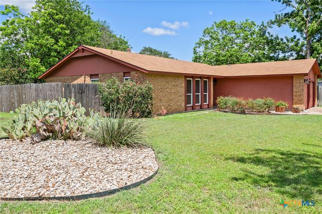 8914 Sparkling Creek Drive, Austin, TX 78729