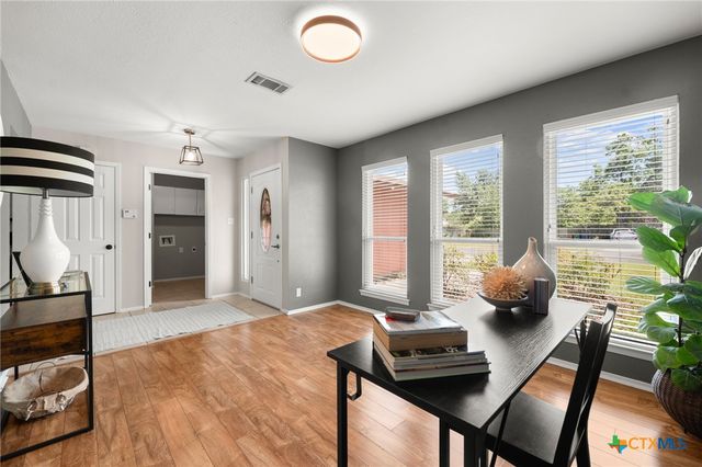8914 Sparkling Creek Drive, Austin, TX 78729