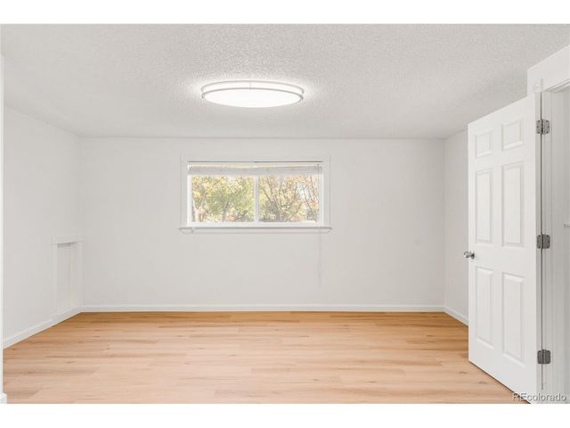 8261 W Pomona Dr, Arvada, CO 80005