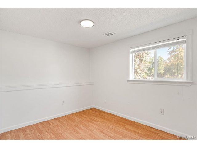 8261 W Pomona Dr, Arvada, CO 80005