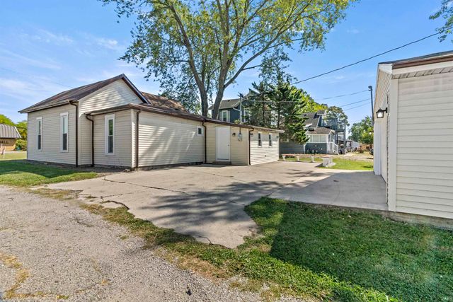 709 N Walnut Street, Hartford City, IN 47348