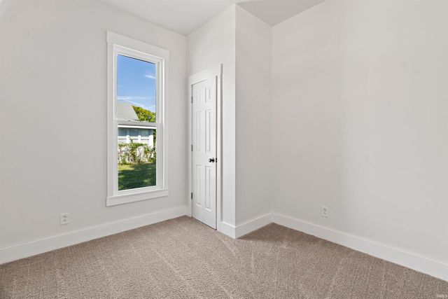 709 N Walnut Street, Hartford City, IN 47348