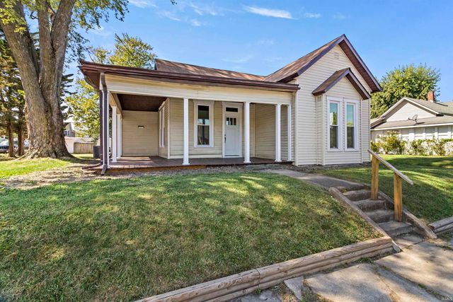 709 N Walnut Street, Hartford City, IN 47348