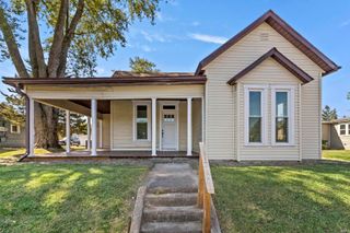 709 N Walnut Street, Hartford City, IN 47348