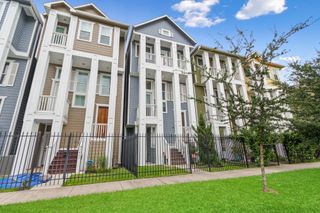 2409 Lawrence Street, Houston, TX 77008