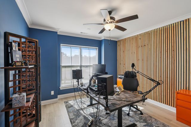 5200 Greentree Dr, Smyrna, TN 37167