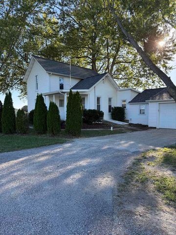 3534 State Road 327 Road, Corunna, IN 46730