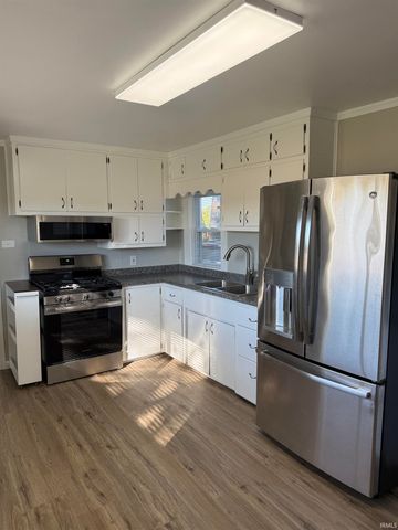 3534 State Road 327 Road, Corunna, IN 46730