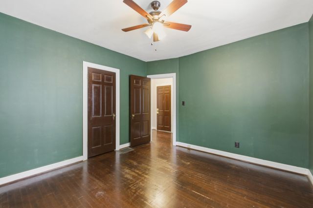 221 N 1st Street, Danville, KY 40422