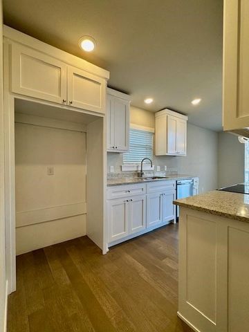 33 Swanage Drive, Bella Vista, AR 72715