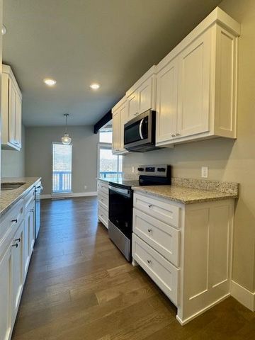 33 Swanage Drive, Bella Vista, AR 72715