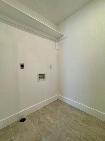 33 Swanage Drive, Bella Vista, AR 72715