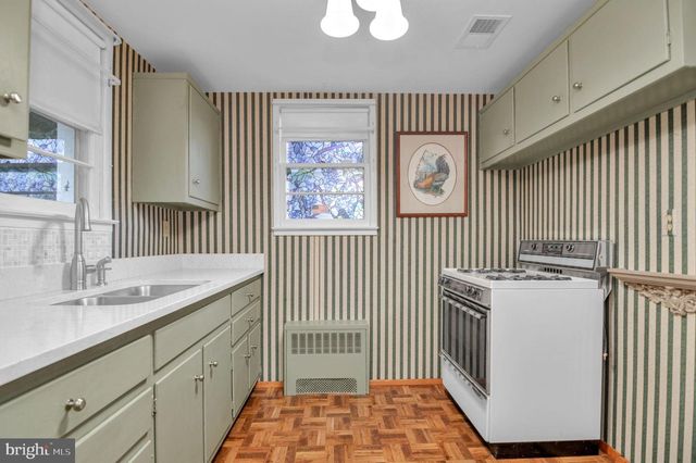 15214 COLORADO AVE, Woodbridge, VA 22191