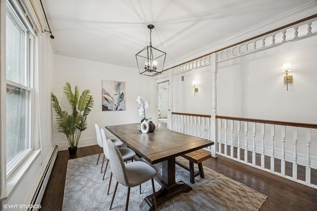 138 Clinton Avenue, Oak Park, IL 60302