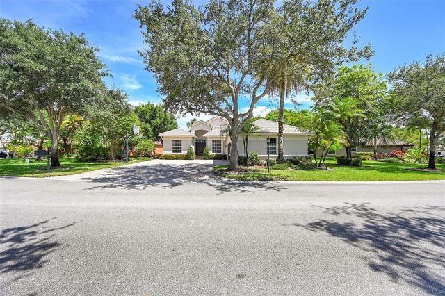 11163 NW 69TH Place, Parkland, FL 33076