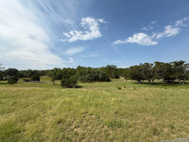 3.86 ACRES Remington, Bergheim, TX 78004