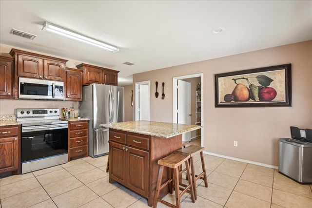 941 Honey Locust Lane, Crowley, TX 76036