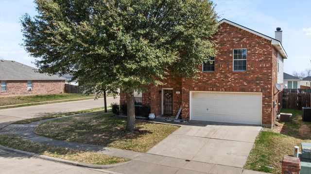 941 Honey Locust Lane, Crowley, TX 76036