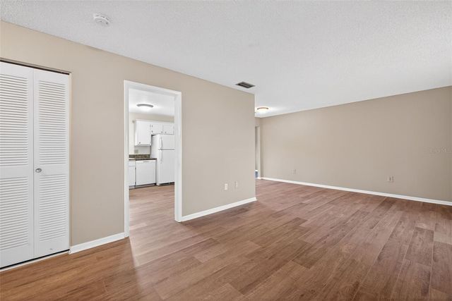 1529 ALLEGHENY DRIVE, Sun City Center, FL 33573