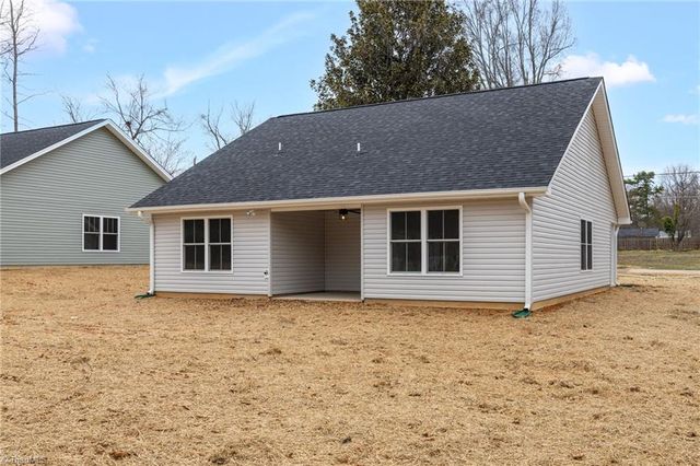 1218 Bowen Drive, Archdale, NC 27263