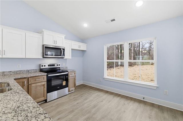 1218 Bowen Drive, Archdale, NC 27263