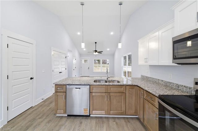 1218 Bowen Drive, Archdale, NC 27263