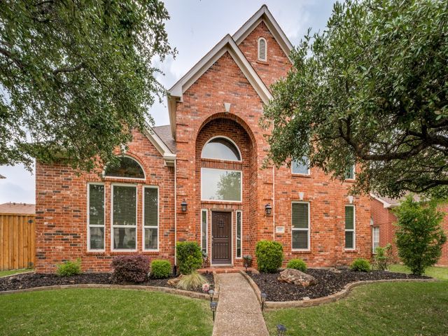 1521 Blue Mesa Road, Carrollton, TX 75007