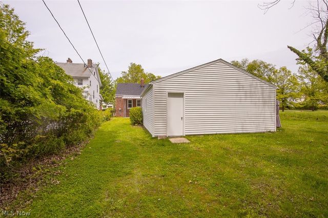 1454 E 196th Street, Euclid, OH 44117
