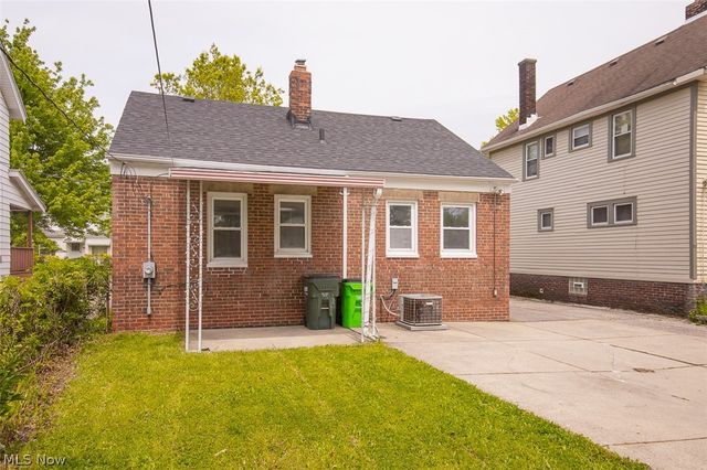 1454 E 196th Street, Euclid, OH 44117