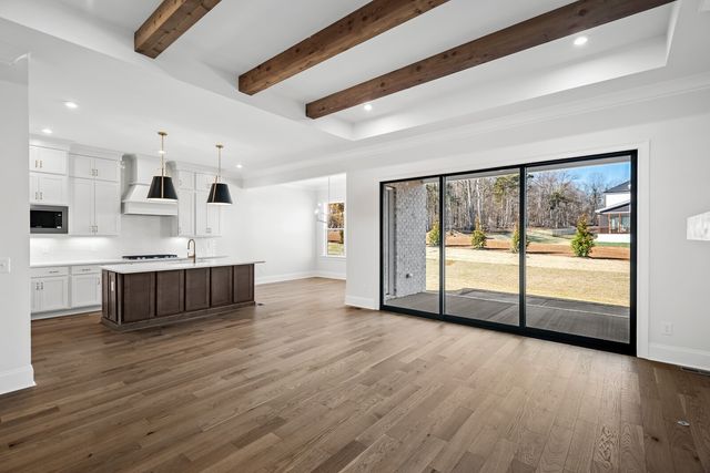 6001 Elliott Court, Arrington, TN 37014