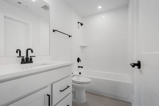 6001 Elliott Court, Arrington, TN 37014